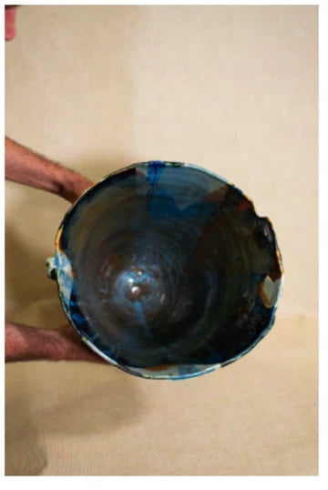 Large ceramic vessel